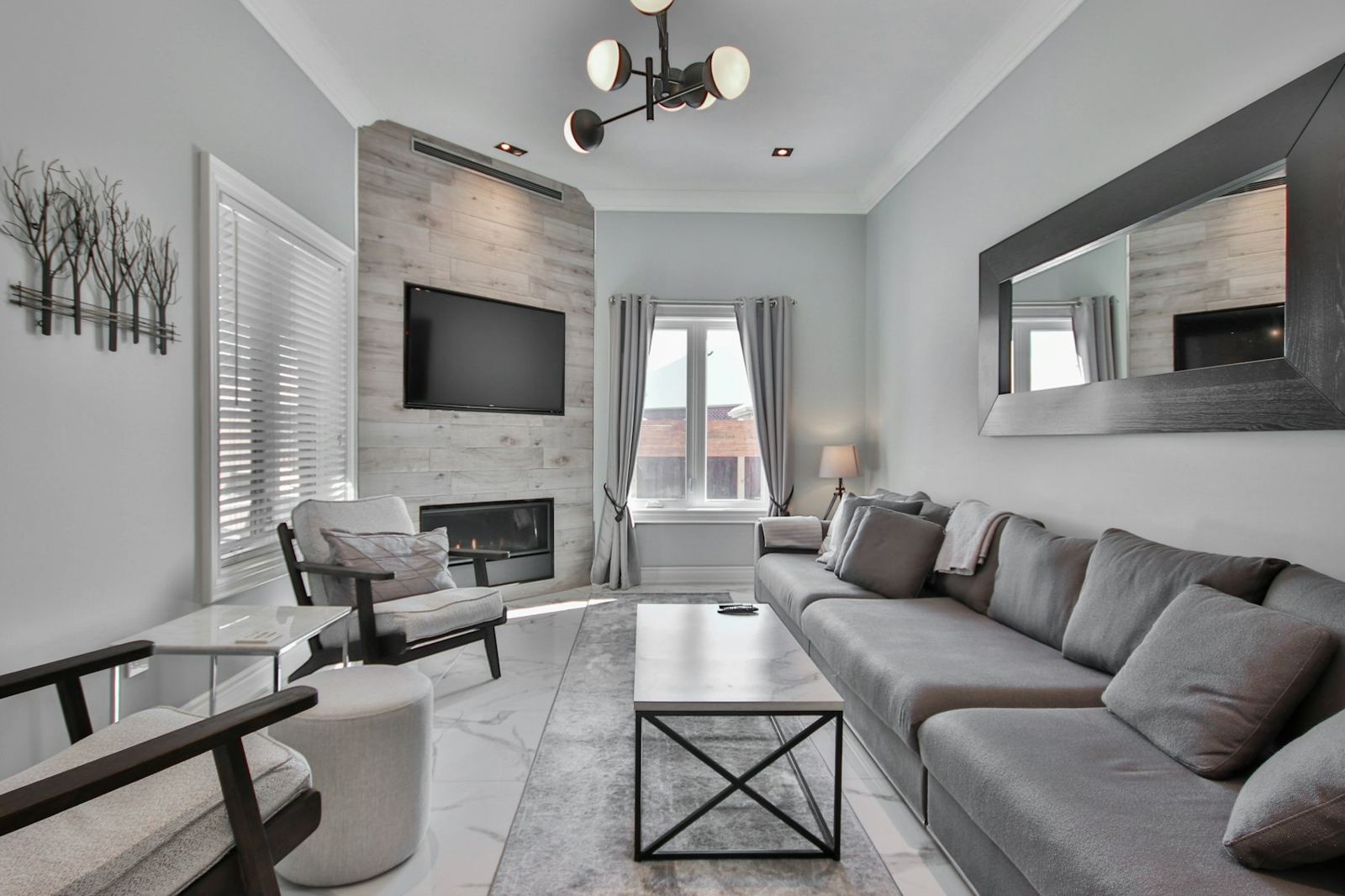 After: Townhouse living floor