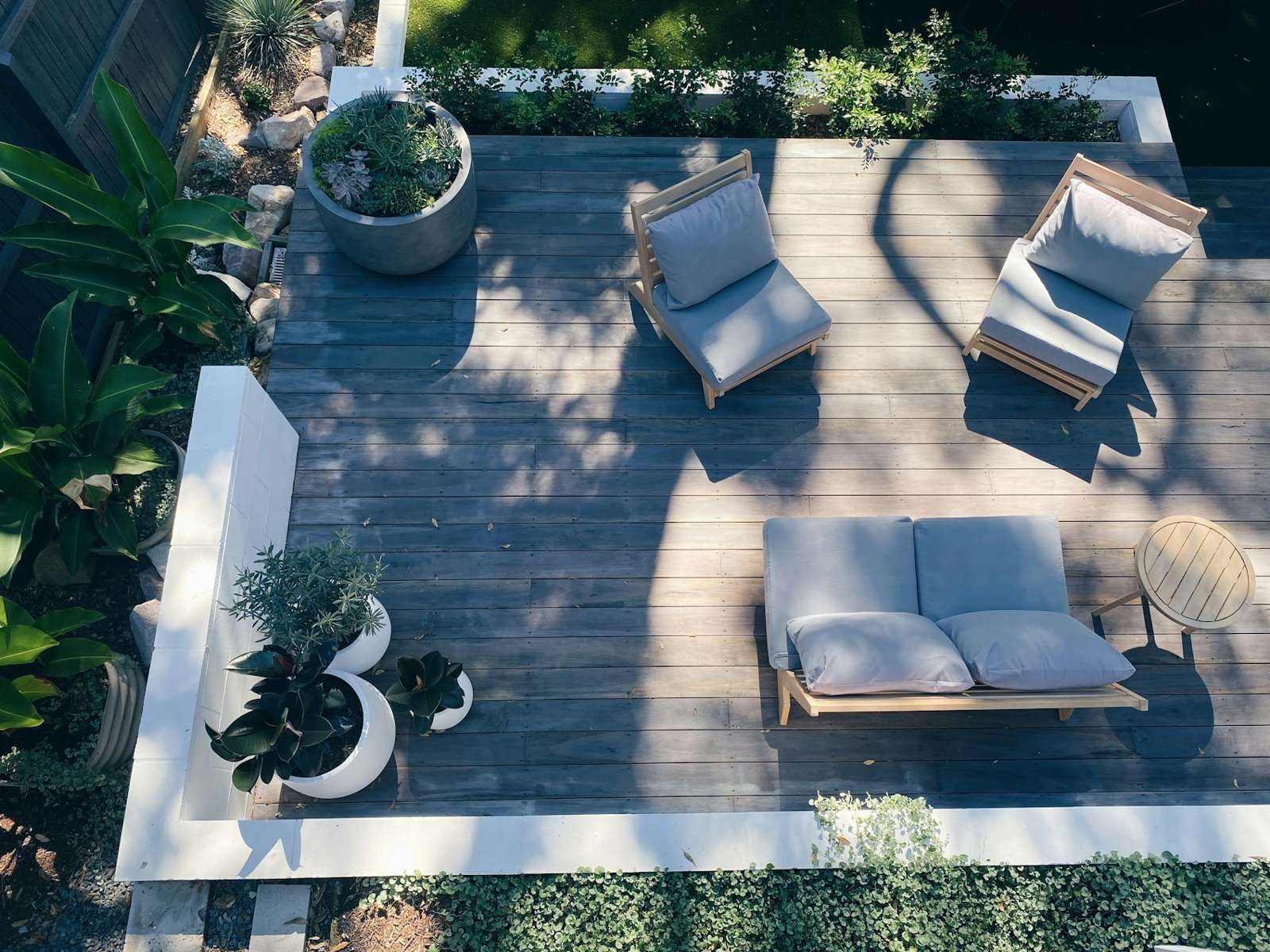 Courtyard terrace