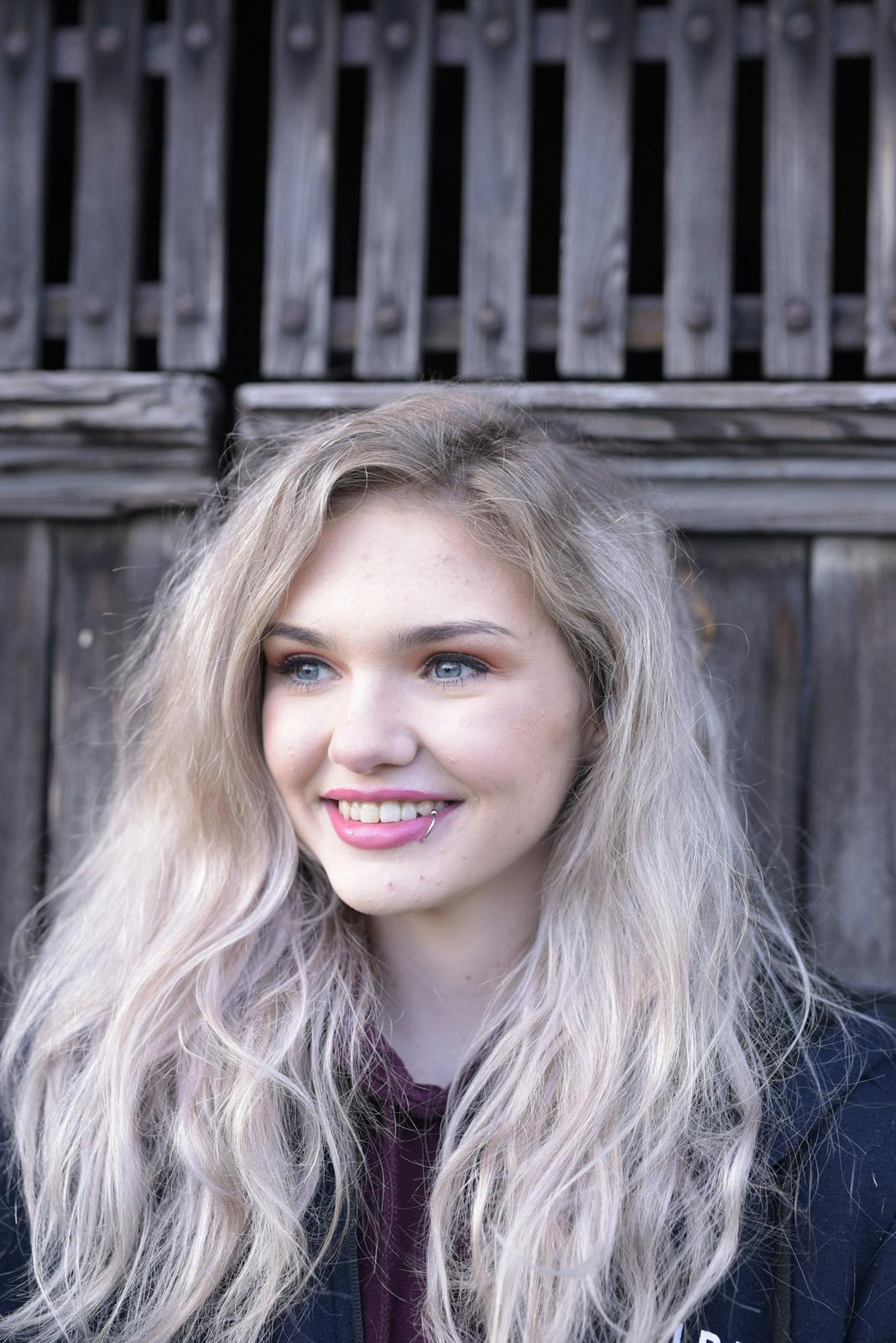 Platinum blonde