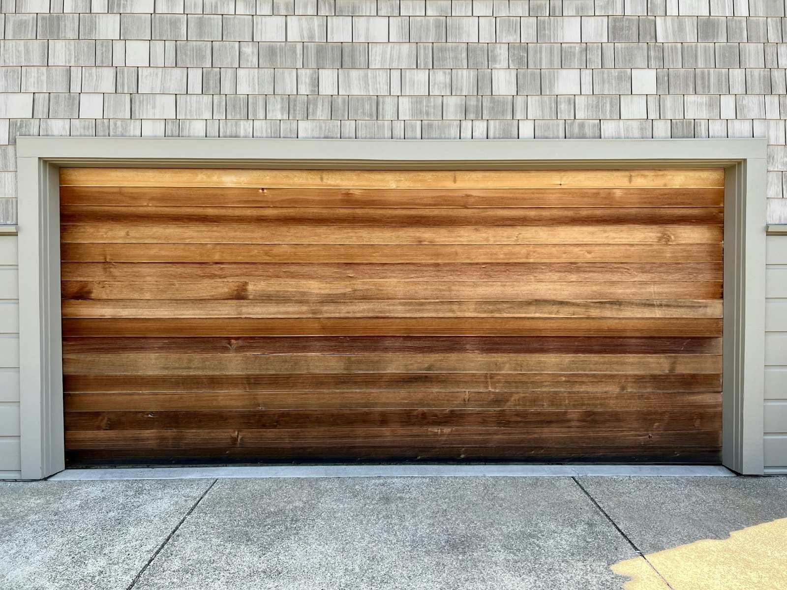 Wood flush garage door