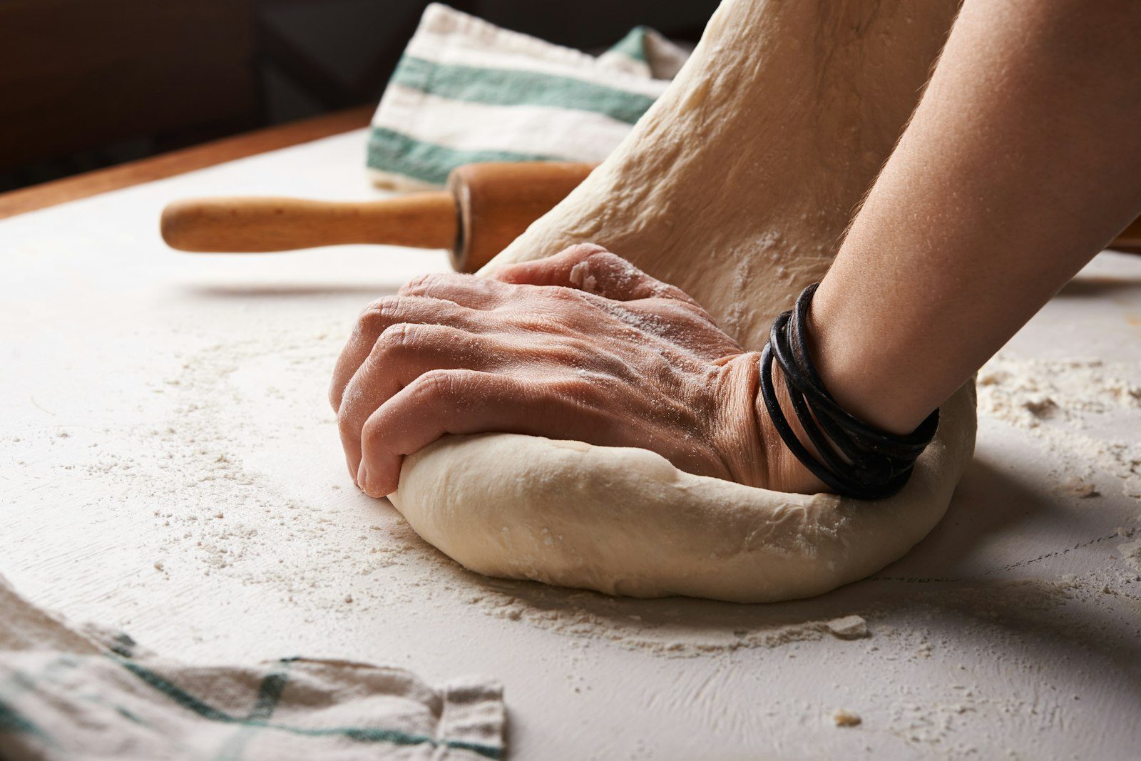 HANDS